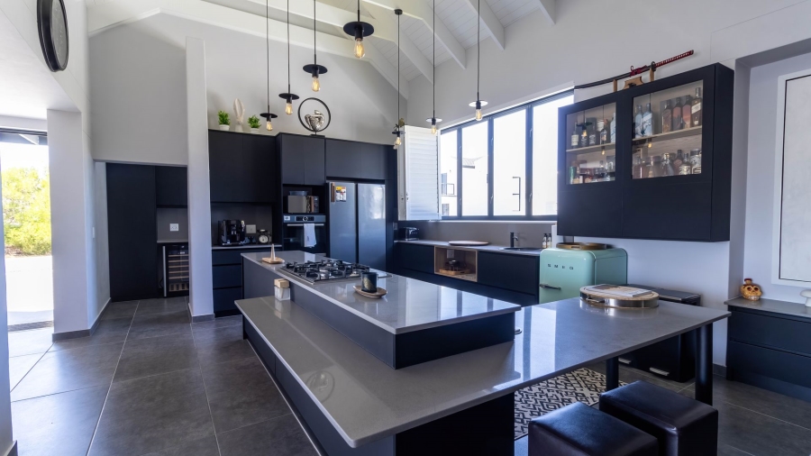 3 Bedroom Property for Sale in Shelley Point Western Cape